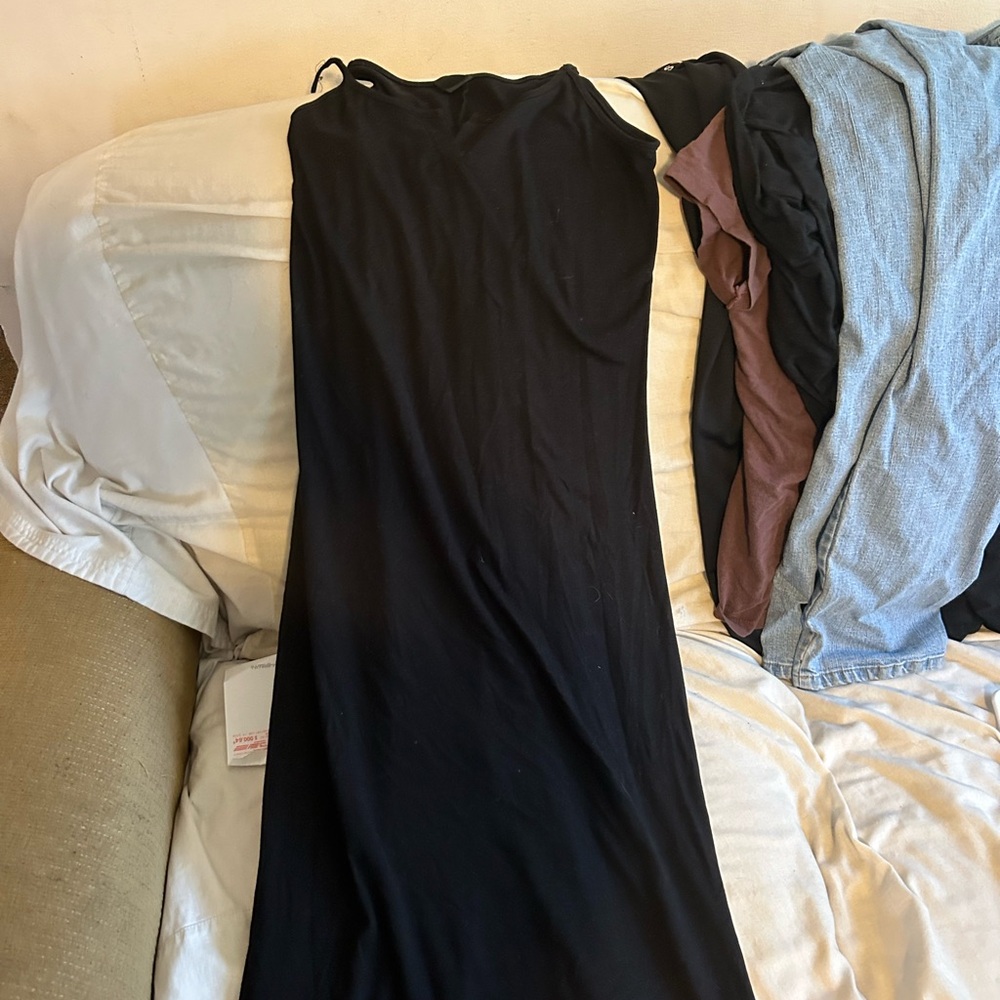 Black long dress with slit in the back